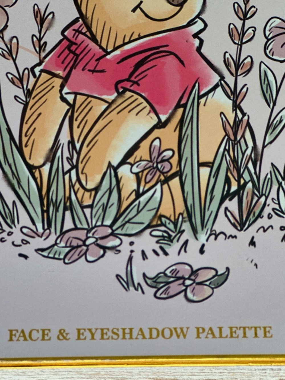 Disney Winnie the Pooh Face & Eyeshadow Palette - Picture 4 of 13
